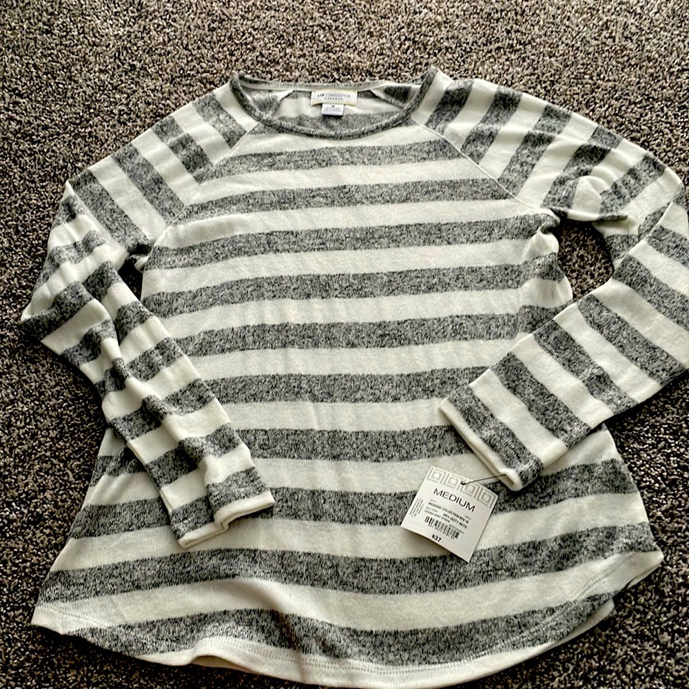 Liz Claiborne new long sleeve stripe shirt